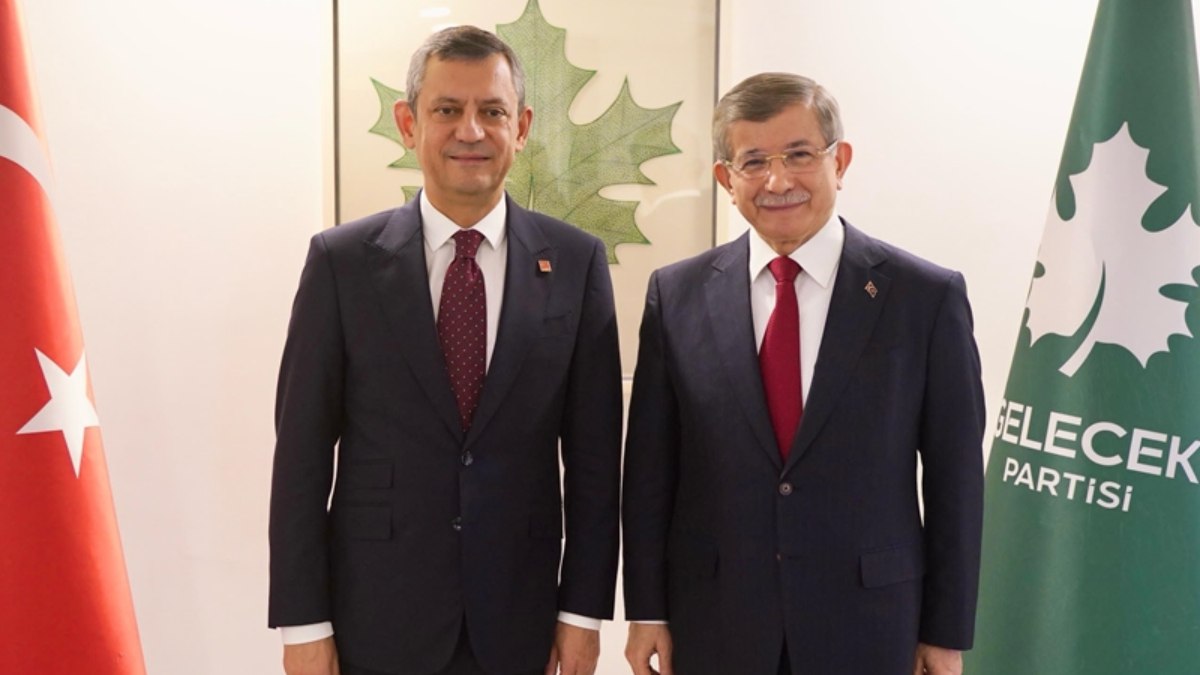 Özgür Özel’den Gelecek Partisi’ne ziyaret